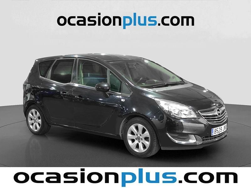 Usado Opel Meriva Excellence 140 CV (102 kW) 2016 Negro Monovolumen