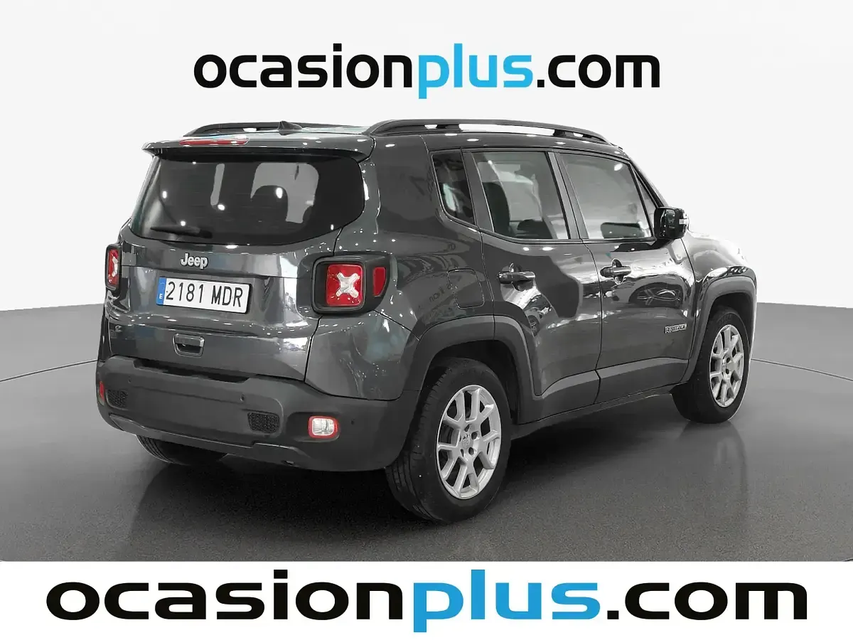 Usado Jeep Renegade Limited 130 CV (95 kW) 2023 Gris / plata SUV