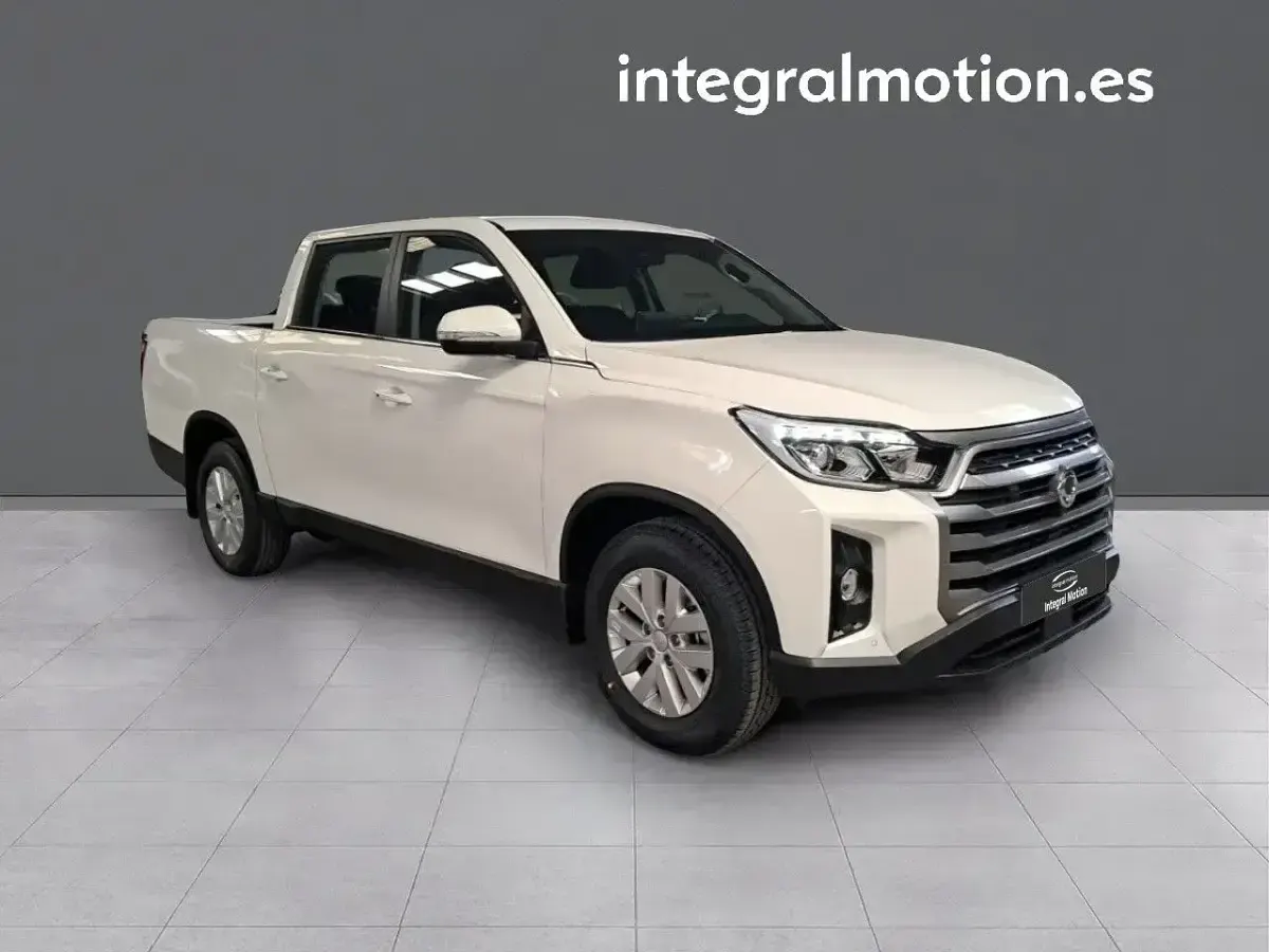 Nuevo SsangYong Musso 202 CV (148 kW) 2026 Blanco Berlina