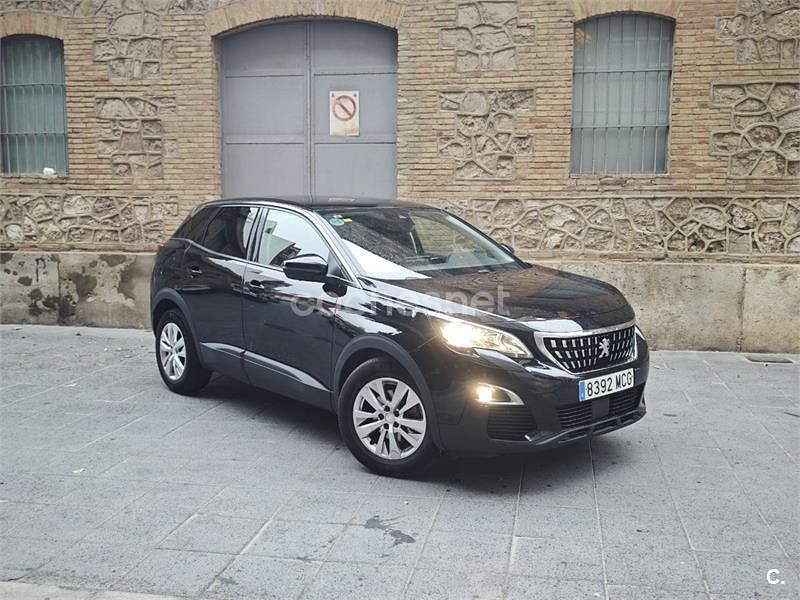 Usado Peugeot 3008 Allure 130 CV (95 kW) 2019 Negro SUV