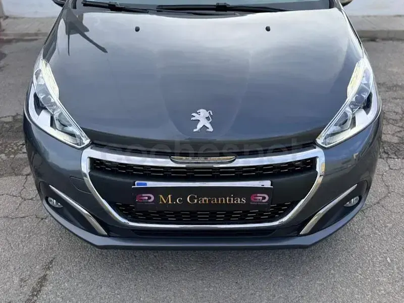 Używany Peugeot 208 Allure 82 KM (60 kW) 2017 Szary Hatchback
