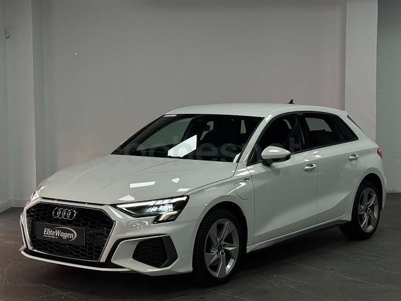 Usado Audi A3 S-Line 204 CV (150 kW) 2022 Blanco Berlina