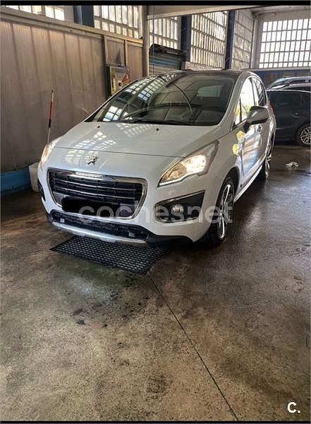 Usado Peugeot 3008 Active 120 CV (88 kW) 2015 Blanco Berlina