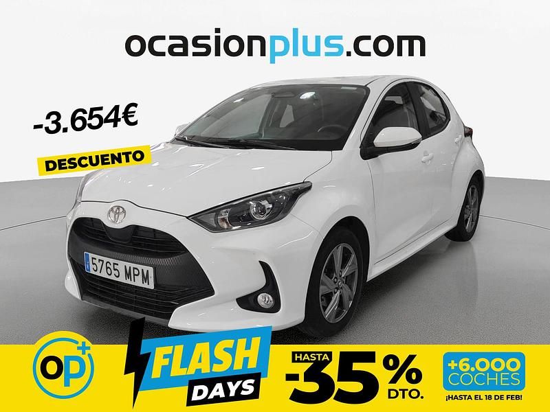 Blanco Usado 2024 Toyota Yaris Hybrid Active Berlina | 18.200 € (Buen precio) - Imagen 1/4