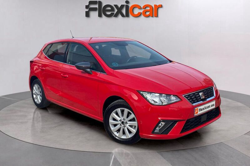 Rojo Usado 2021 Seat Ibiza Reference Berlina | 11.190 € (Buen precio) - Imagen 1/4