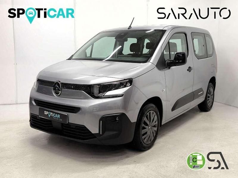 Gris Usado 2025 Citroën Berlingo Monovolumen | 21.300 € (Buen precio) - Imagen 1/4