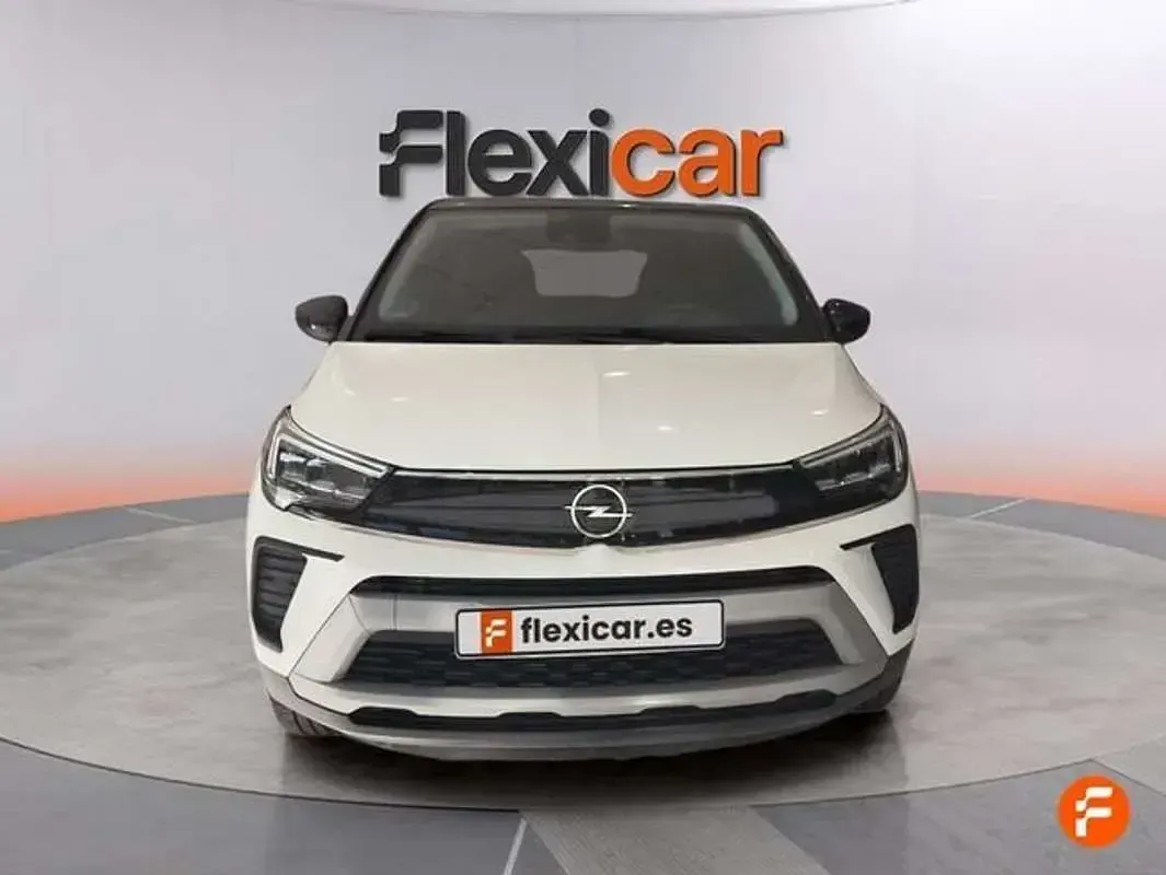 Usado Opel Crossland 110 CV (80 kW) 2024 Blanco SUV