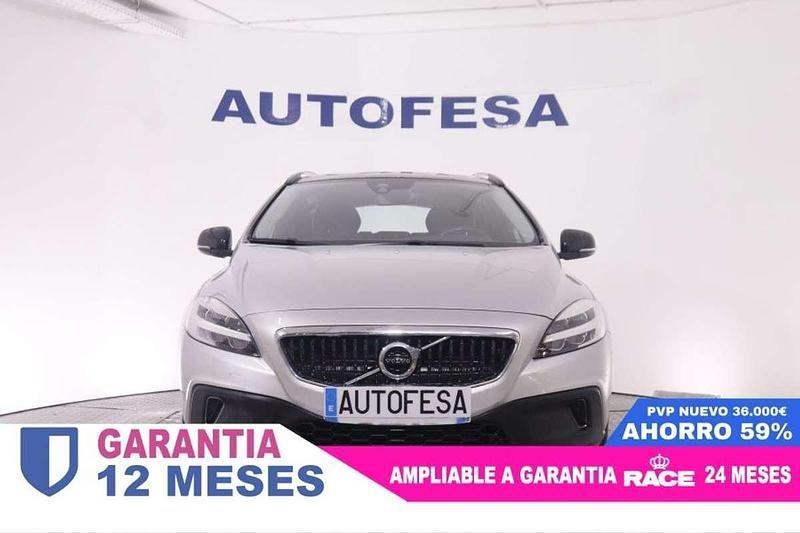 Usado Volvo V40 CC Momentum 150 CV (110 kW) 2017 Gris Familiar