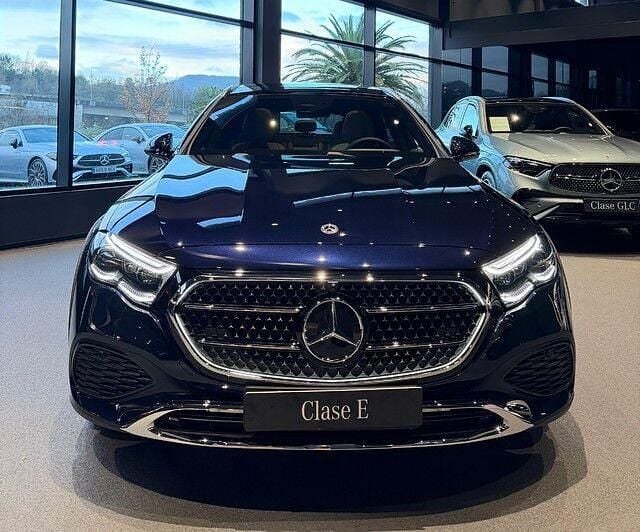 Nuevo Mercedes E220 All-Terrain 197 CV (144 kW) 2025 Azul Familiar