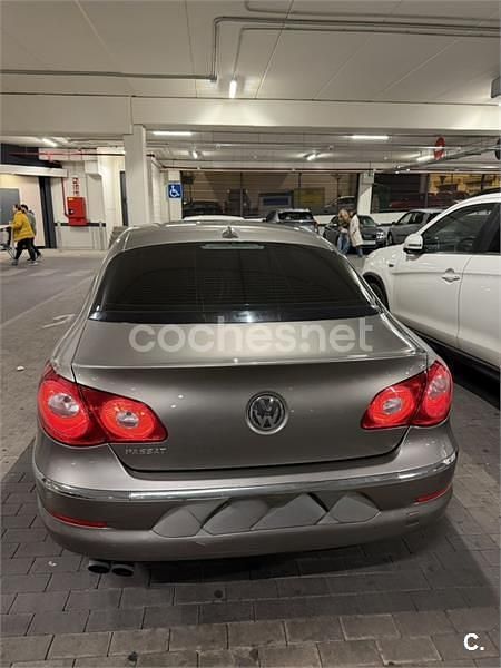 Usado VW Passat 170 CV (125 kW) 2010 Beige Berlina