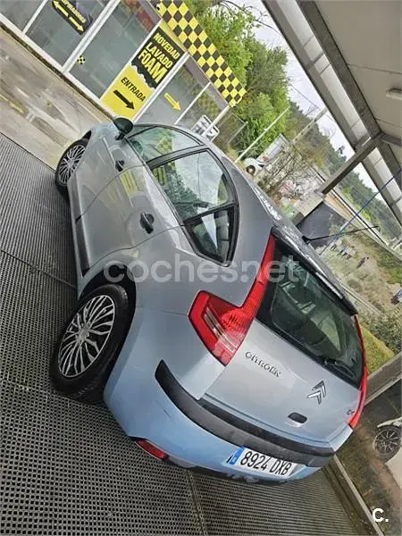 Usado Citroën C4 110 CV (80 kW) 2006 Gris / plata Berlina