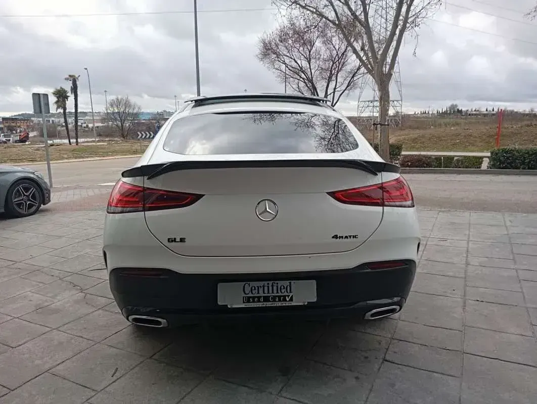 Usado Mercedes GLE350 321 CV (236 kW) 2021 Blanco SUV