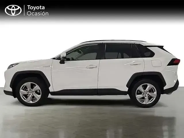 Usado Toyota RAV4 Advance 218 CV (160 kW) 2023 Blanco SUV