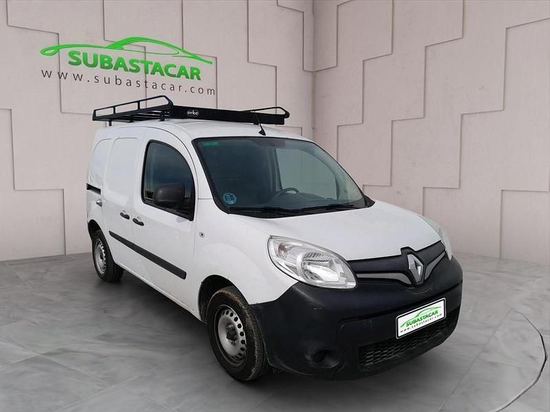 Usado Renault Kangoo 80 CV (58 kW) 2021 Blanco Monovolumen