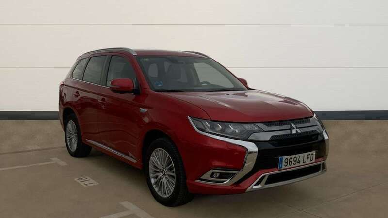 Usado 2020 Mitsubishi Outlander P-HEV SUV | 19.231 € (Super precio) - Imagen 1/4