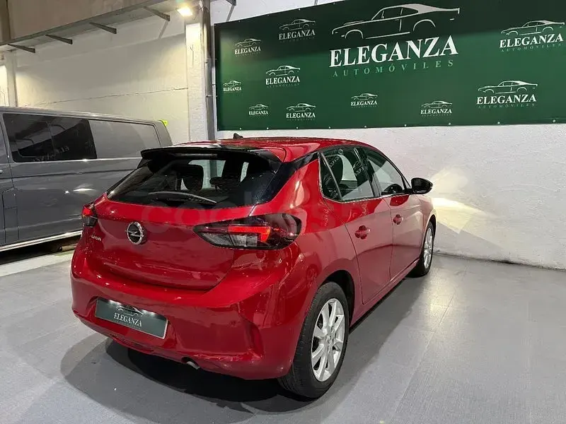 Usado Opel Corsa Elegance 100 CV (73 kW) 2020 Granate Utilitario