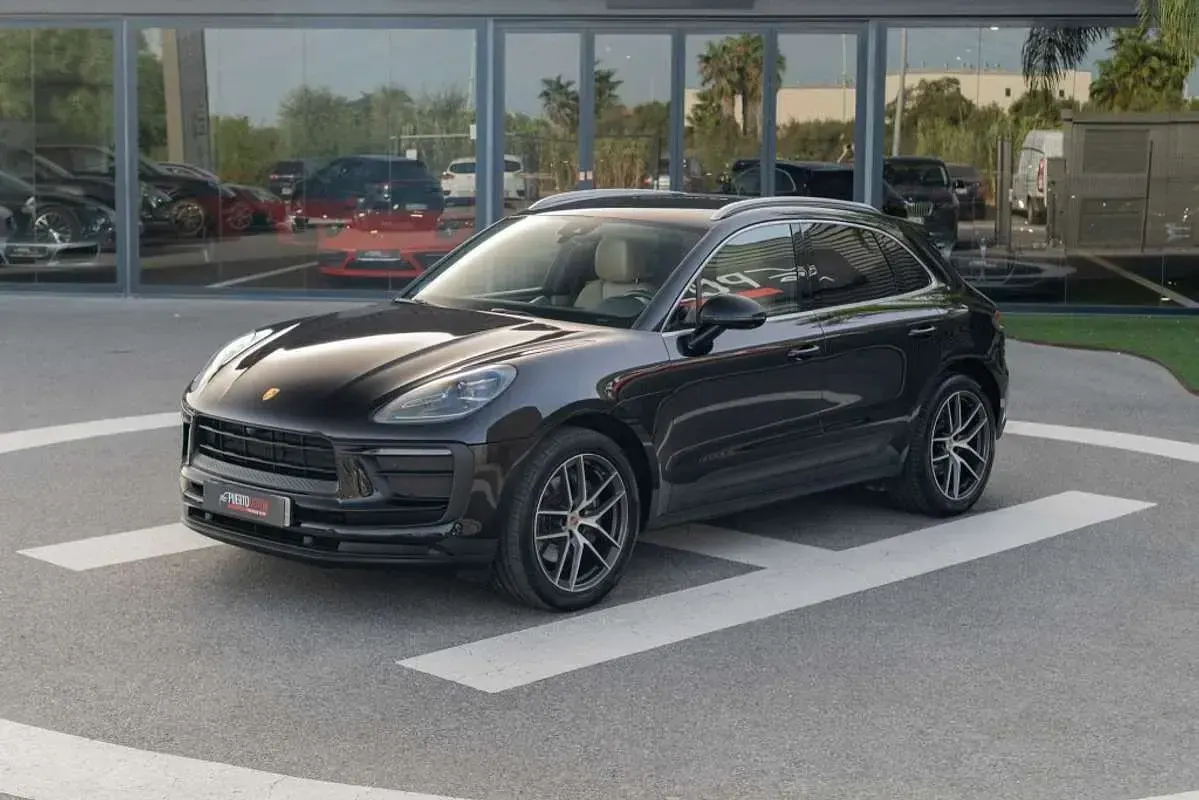 Usado Porsche Macan 265 CV (194 kW) 2022 Negro SUV