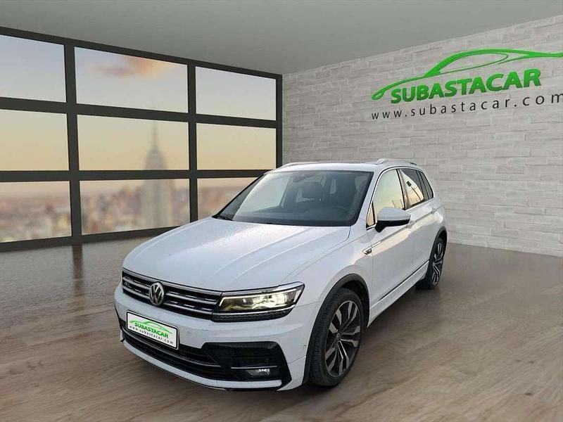 Usado VW Tiguan Sportline 190 CV (139 kW) 2019 Blanco SUV