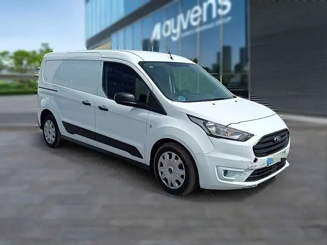 Usado Ford Tourneo Trend 120 CV (88 kW) 2020 Blanco Van
