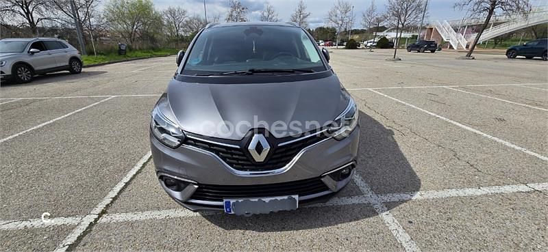 Usado Renault Scénic IV LIMITED 140 CV (102 kW) 2019 Gris / plata Monovolumen