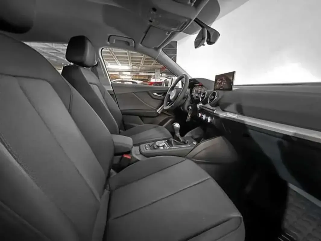 Usado Audi Q2 110 CV (80 kW) 2023 Blanco SUV