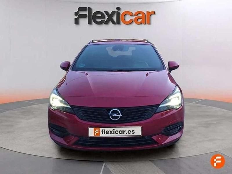 Usado Opel Astra GS Line 131 CV (96 kW) 2021 Rojo Utilitario