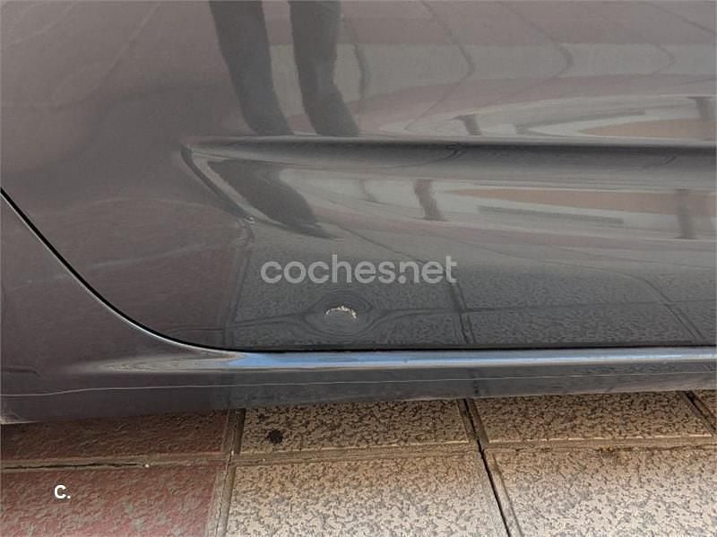 Usado Citroën C4 Picasso Seduction 115 CV (84 kW) 2014 Gris / plata Monovolumen