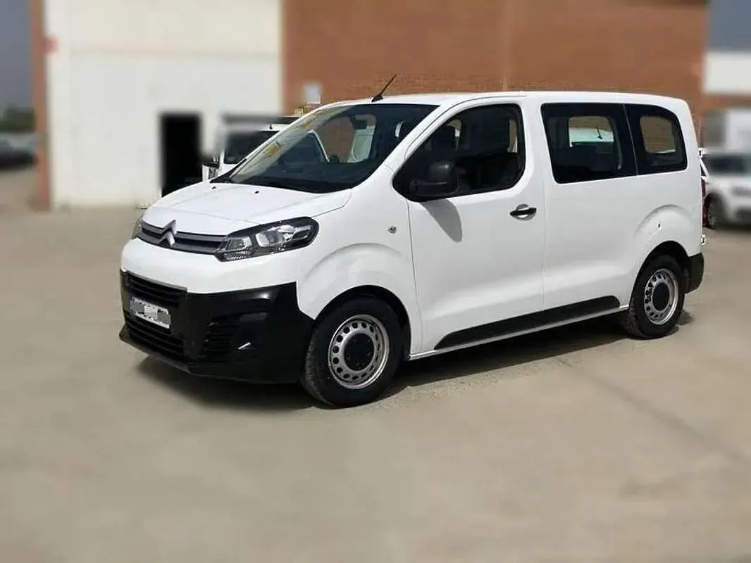 Usado Citroën Jumpy Comfort 120 CV (88 kW) 2020 Blanco Monovolumen