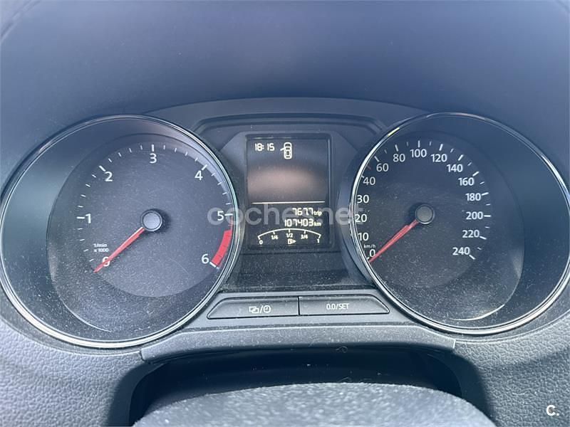 Begagnad VW Polo Edition 75 HK (55 kW) 2016 Vit Sedan