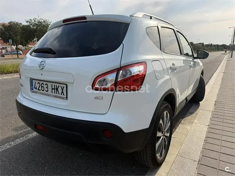 Usado Nissan Qashqai Premium Edition 150 CV (110 kW) 2012 Blanco SUV