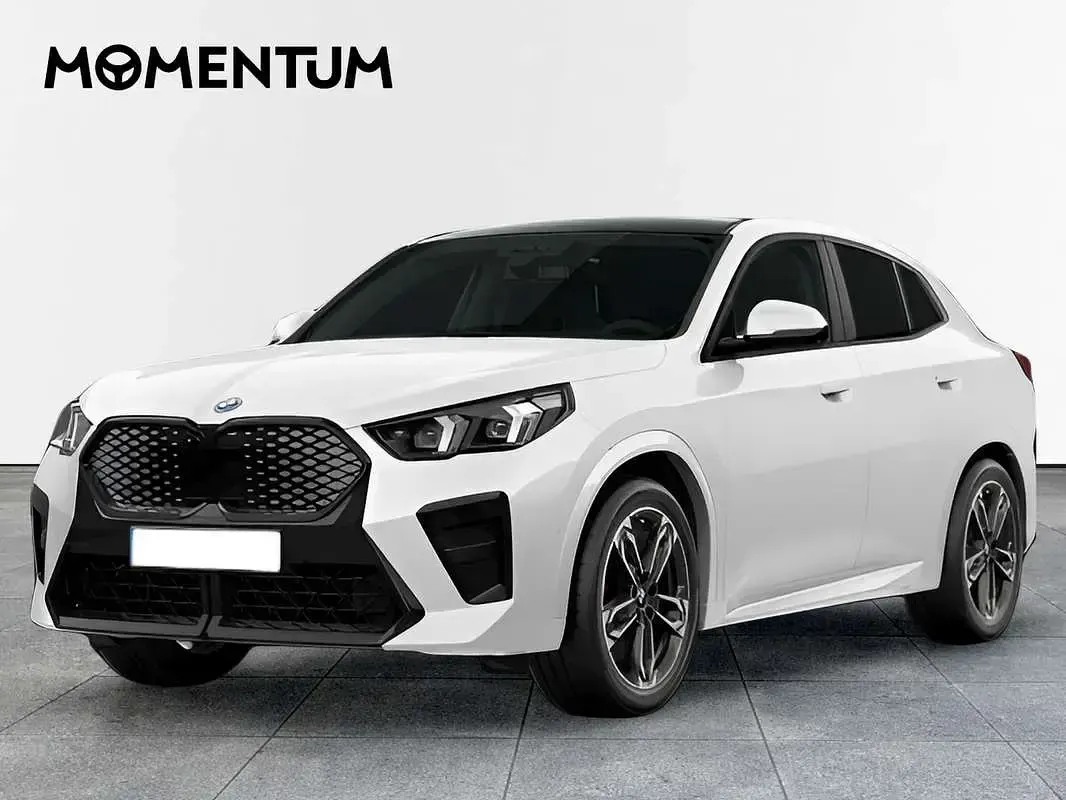 Usado BMW iX2 150 kW (204 CV) 2025 Blanco SUV
