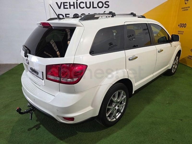 Usado Fiat Freemont Urban 170 CV (125 kW) 2013 Blanco SUV