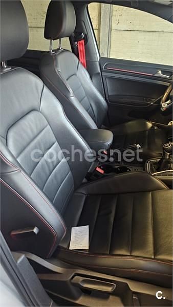 Usado VW Golf VII GTI 245 CV (180 kW) 2018 Blanco Berlina
