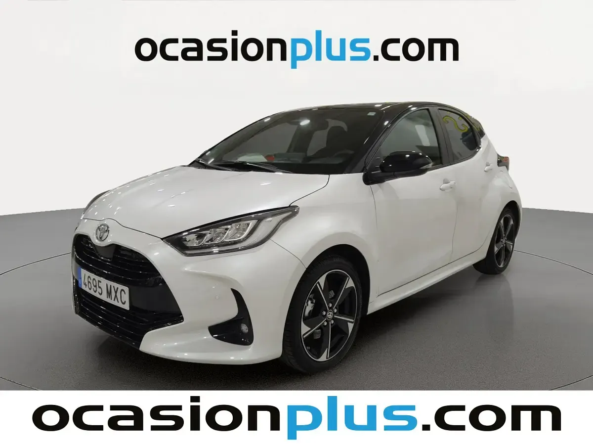 Usado Toyota Yaris Hybrid Style 116 CV (85 kW) 2024 Utilitario
