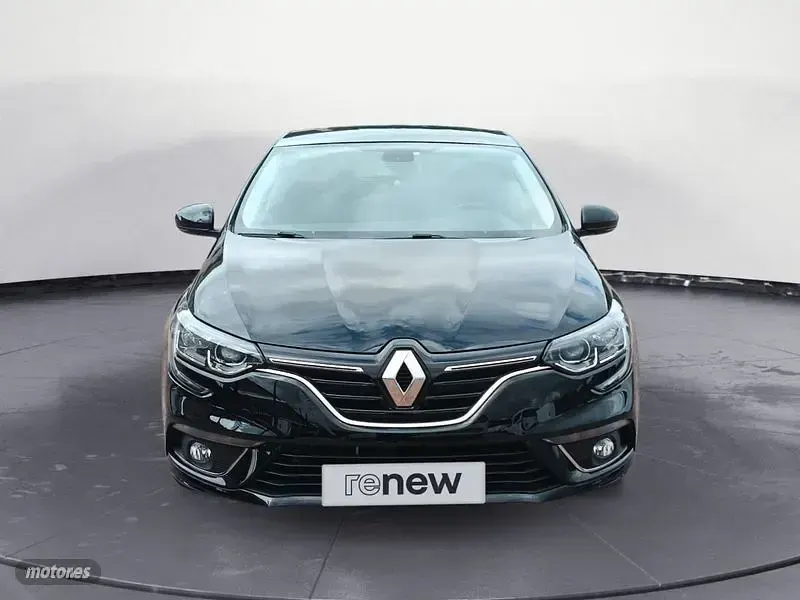 Usado Renault Mégane IV 90 CV (66 kW) 2017 Negro Berlina
