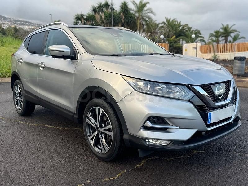 Usado Nissan Qashqai N-Connecta 115 CV (84 kW) 2018 Gris / plata SUV