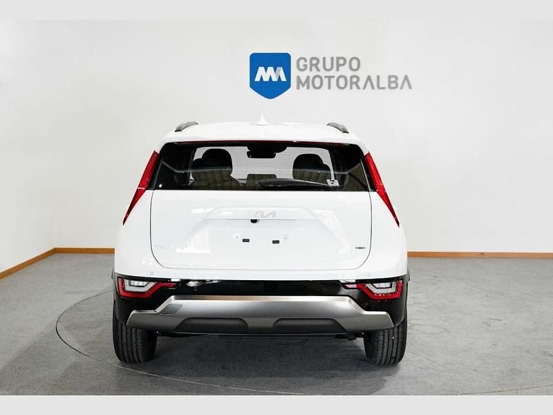 Nuevo Kia Niro 129 CV (94 kW) 2025 Blanco SUV