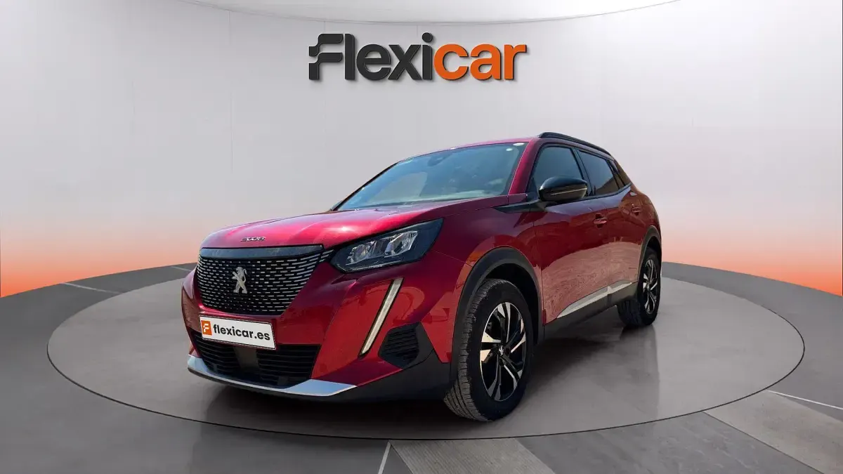 Usado Peugeot 2008 Allure 131 CV (96 kW) 2023 Rojo SUV
