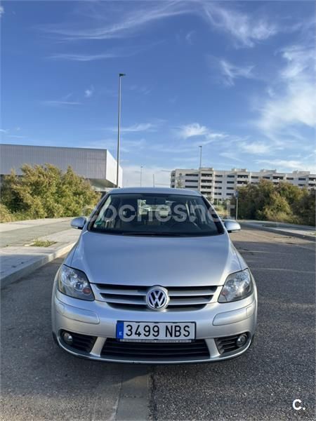 Gris / plata Usado 2008 VW Golf Plus Edition Monovolumen | 5700 € (Precio justo) - Imagen 1/4