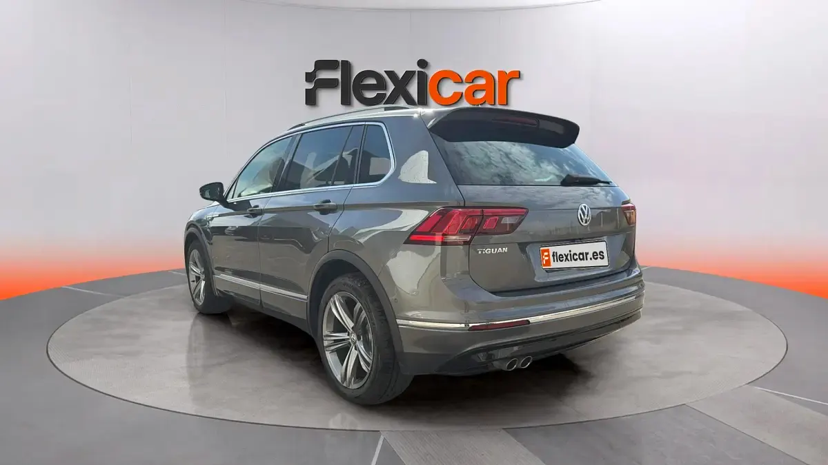 Usado VW Tiguan Advance 150 CV (110 kW) 2019 Gris SUV