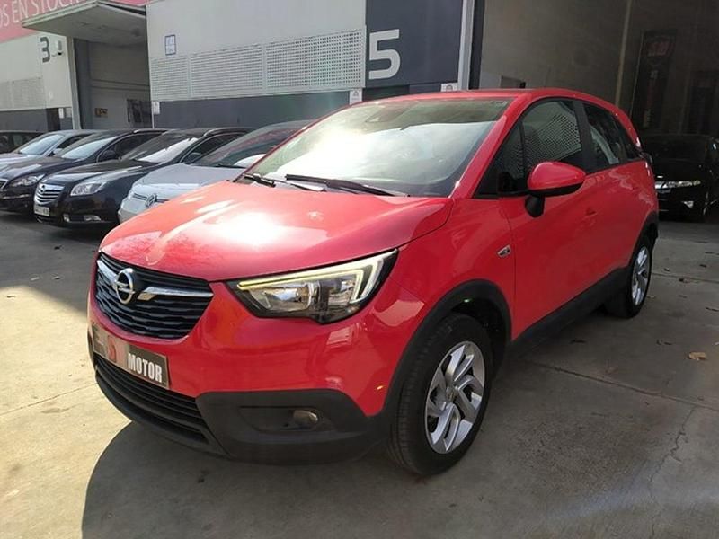 Usado Opel Crossland X Selective 110 CV (80 kW) 2018 Rojo SUV