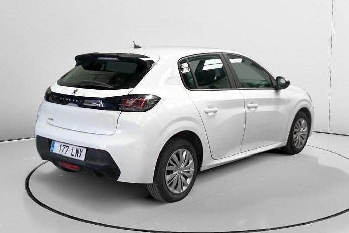Usado Peugeot 208 Active 102 CV (75 kW) 2022 Utilitario