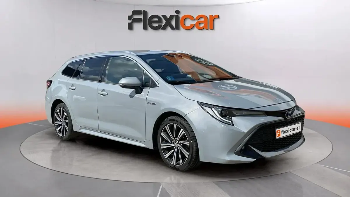 Begagnad Toyota Corolla Style 122 HK (89 kW) 2021 Kombi