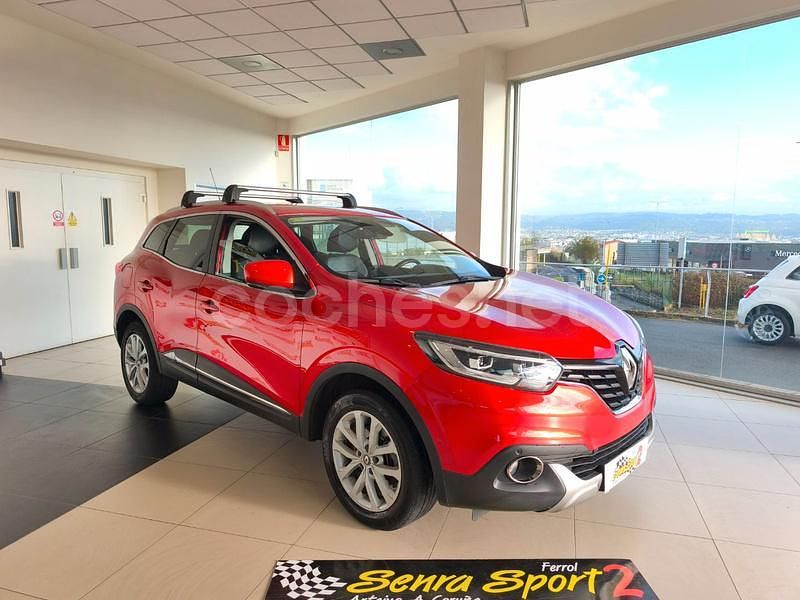 Rojo Usado 2018 Renault Kadjar Zen SUV | 12.990 € (Precio justo) - Imagen 1/4