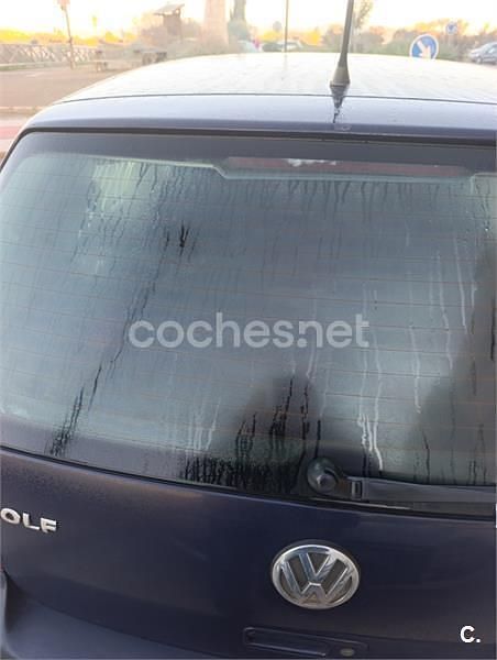 Usado VW Golf III Conceptline 90 CV (66 kW) 1998 Azul Berlina