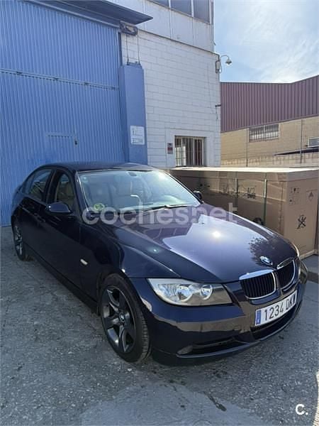 Azul Usado 2005 BMW 320 Berlina | 5500 € (Precio justo) - Imagen 1/4