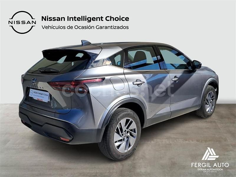 Usado Nissan Qashqai Acenta 140 CV (102 kW) 2024 Gris / plata SUV