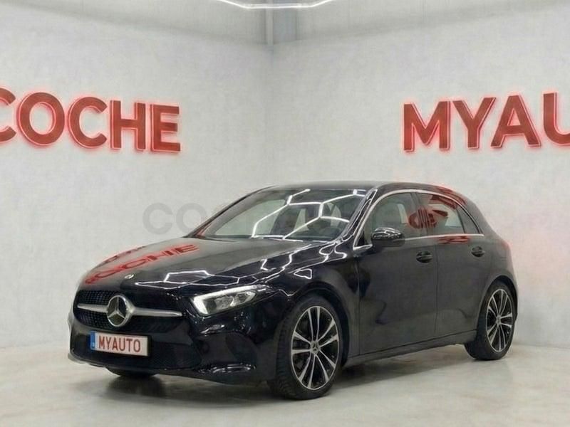 Usado Mercedes A180 136 CV (100 kW) 2022 Negro Berlina