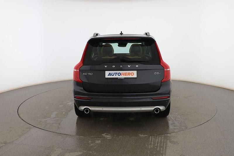 Usado Volvo XC90 Momentum 225 CV (165 kW) 2015 Gris SUV