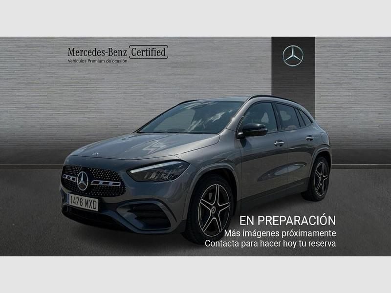Gris Usado 2024 Mercedes GLA200 SUV | 42.990 € (Precio justo) - Imagen 1/4